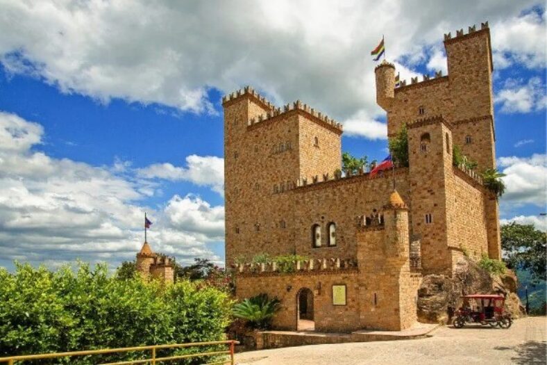 castillo de lamas como llegar